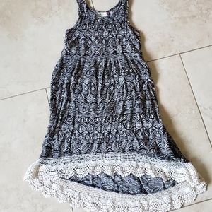 Knit Works High-Low Black and White Tan Top with Cream Colored Crocheted Bottom